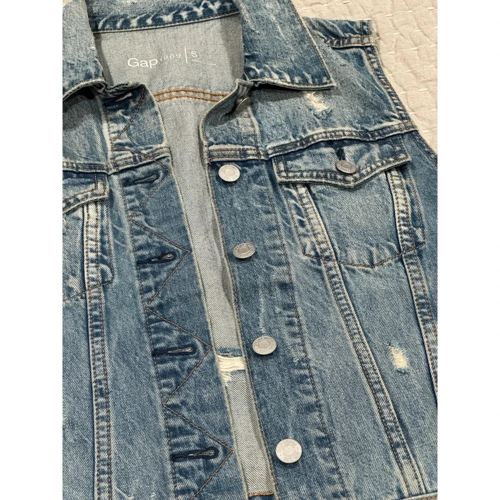 GAP denim trucker